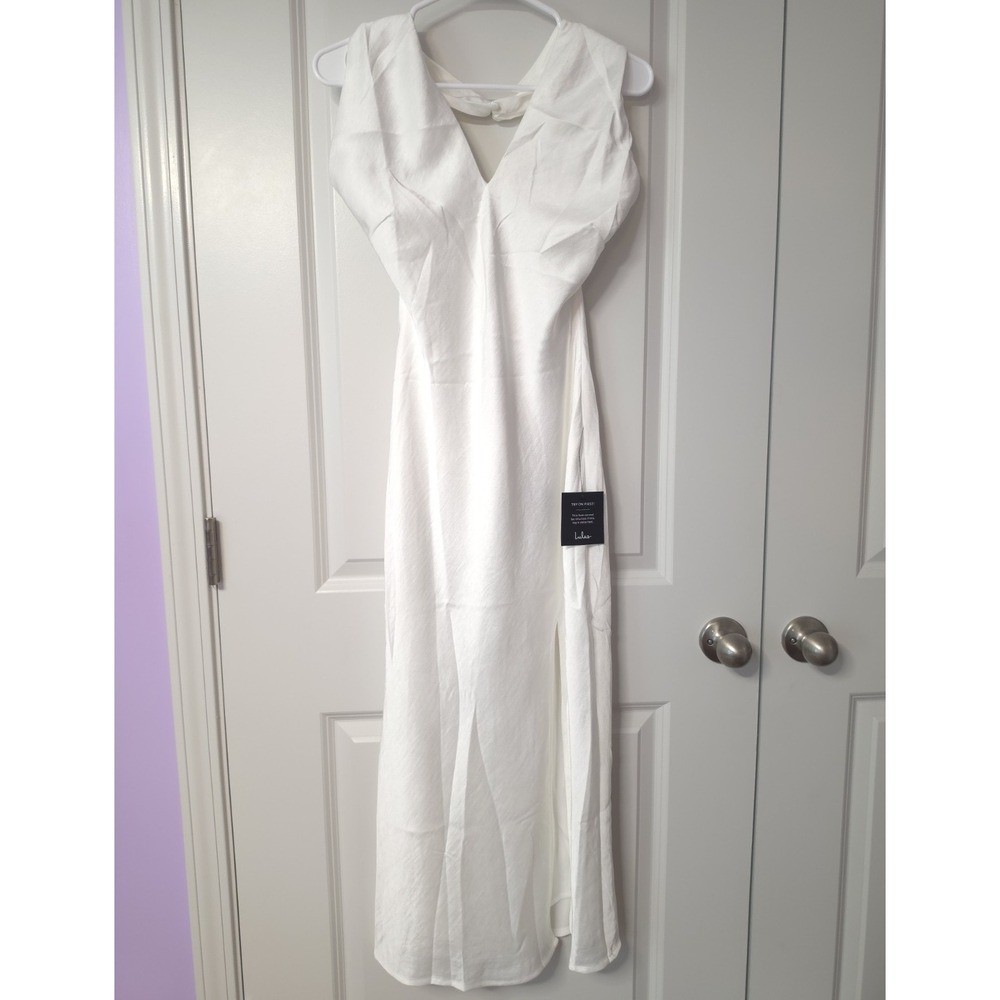 Lulus Women's White Satin V-Neck Halter Open Back Sheath Dress Size M NWT